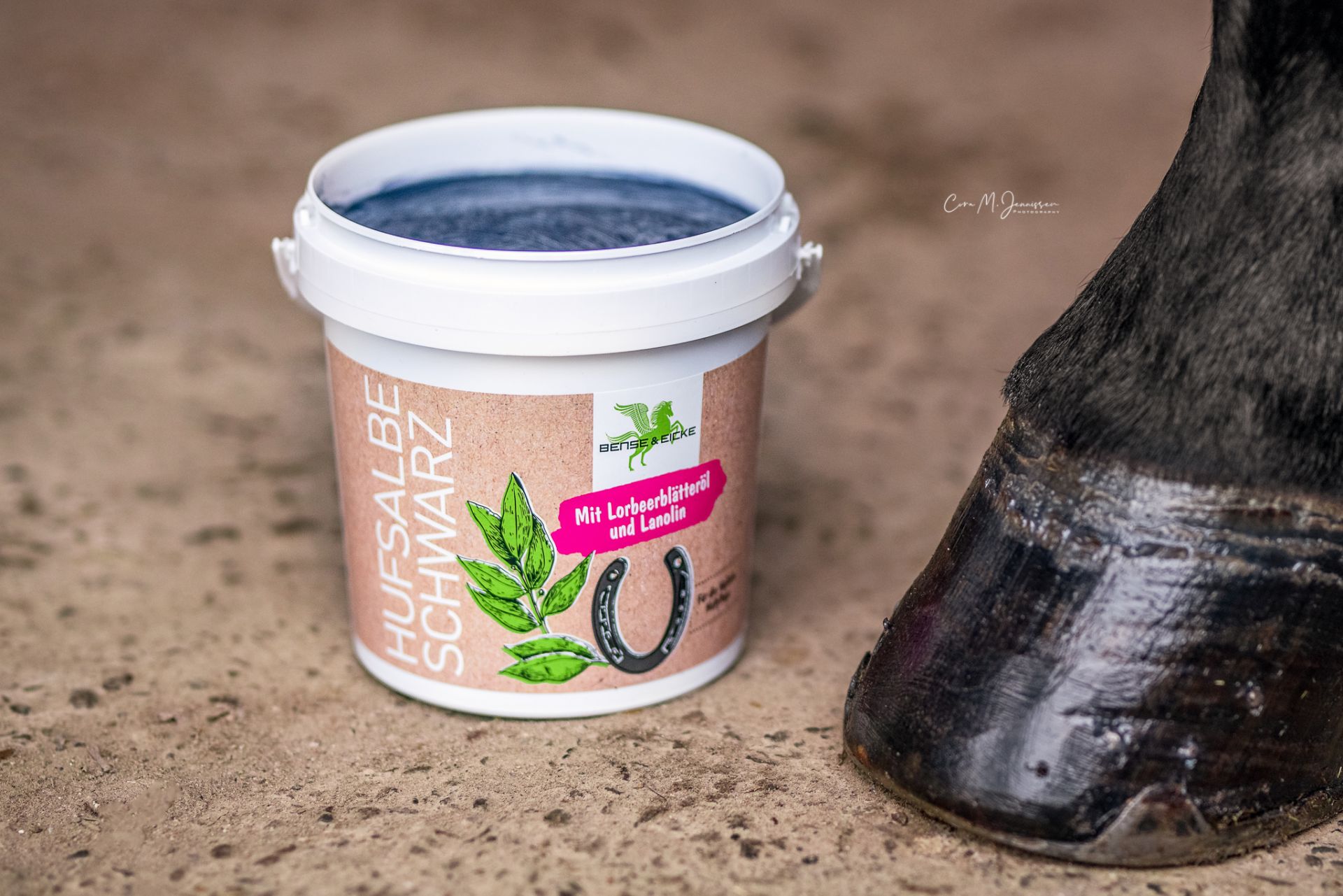 Bense & Eicke | Hufsalbe schwarz - 500 ml